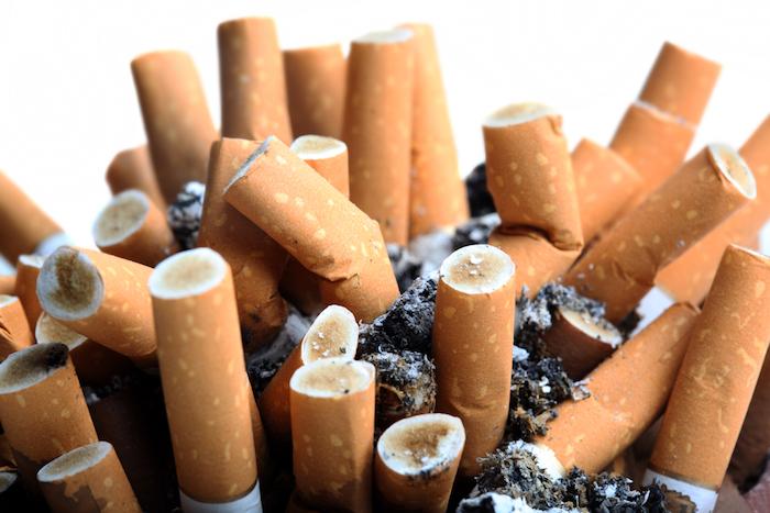 Tabagisme : Agnès Buzyn espère que la hausse du prix du tabac entraînera une prise de conscience