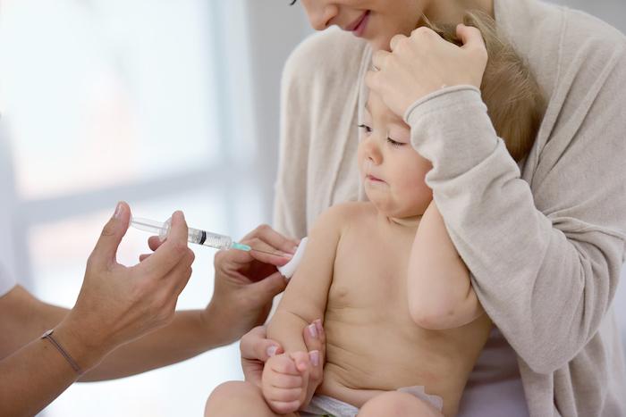 Vaccins obligatoires : le ministère de la santé dévoile son calendrier