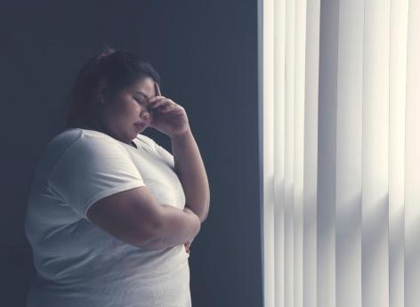 Migraine : perdre du poids diminue la fréquence des crises chez les personnes obèses 
