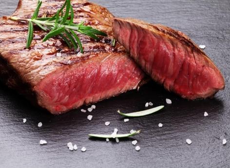 Etude controversée sur la viande : liens des auteurs avec l'agroalimentaire