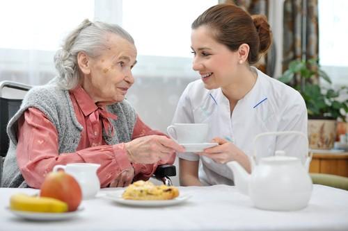 Dénutrition : une pétition dénonce une situation inacceptable